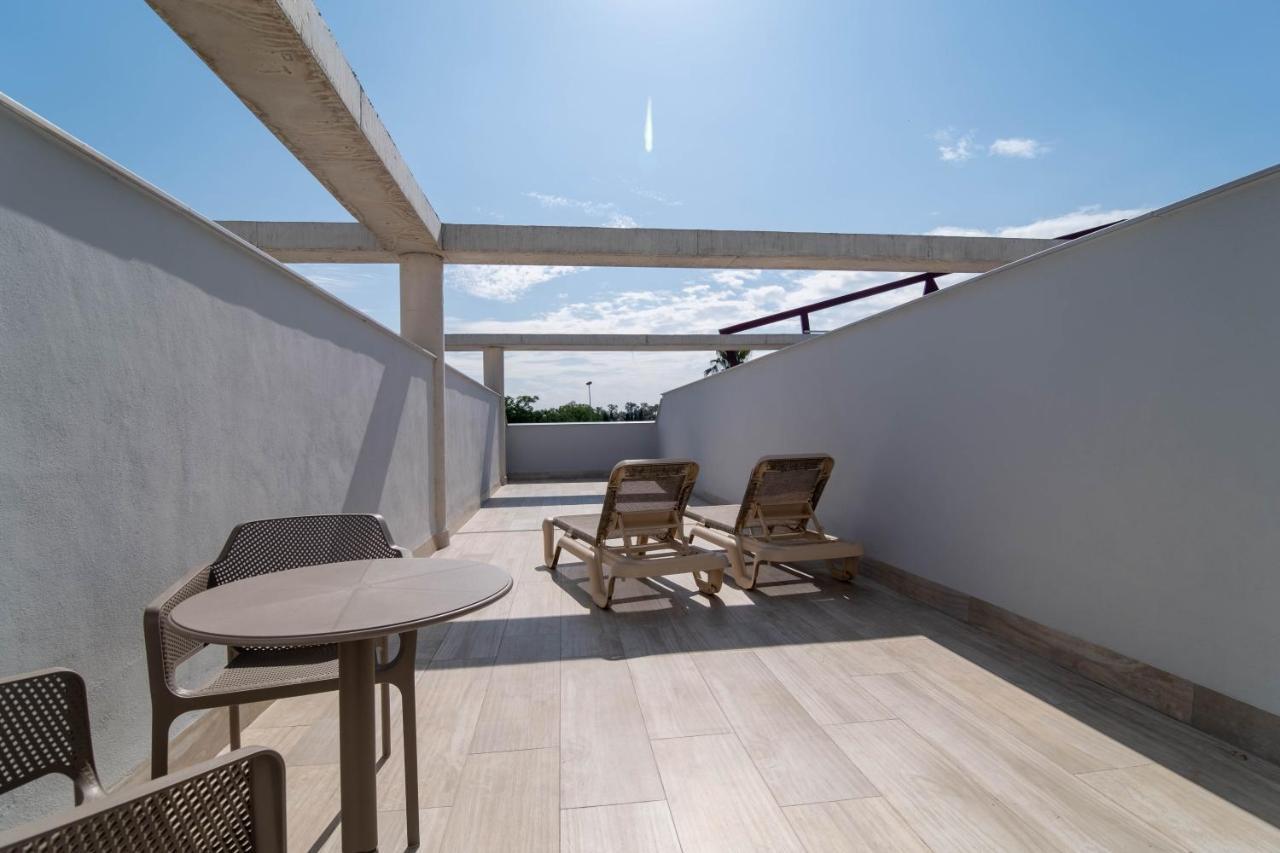 Aljarafe Suites By Qhotels Gelves 외부 사진