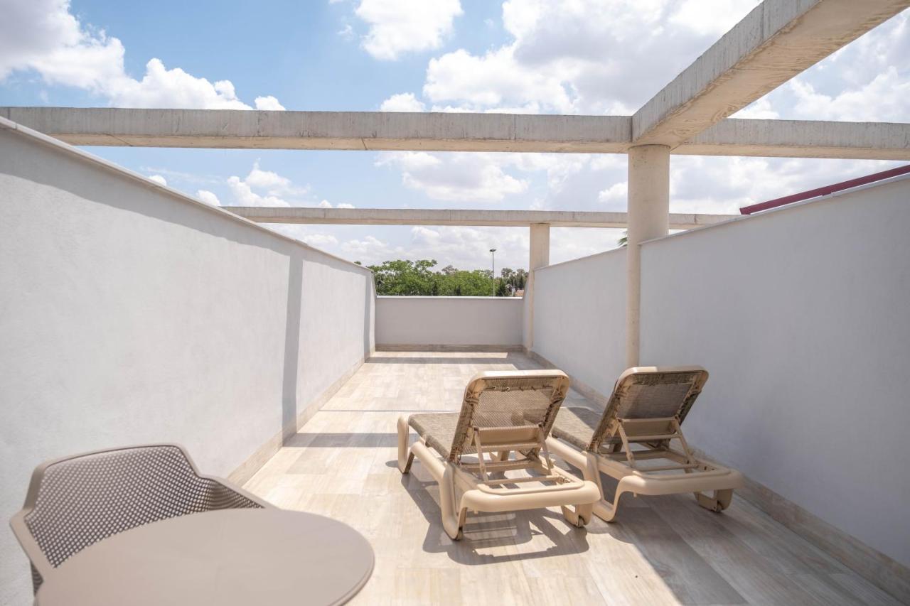 Aljarafe Suites By Qhotels Gelves 외부 사진